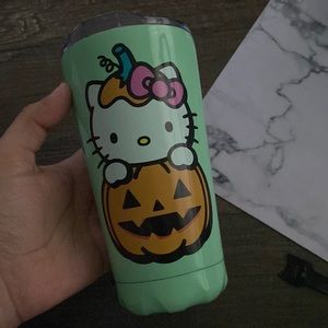 NEW HELLO KITTY TUMBLR